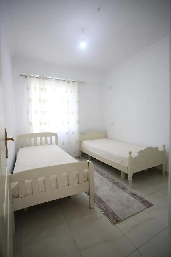 Adriatik Apartment Дуррес